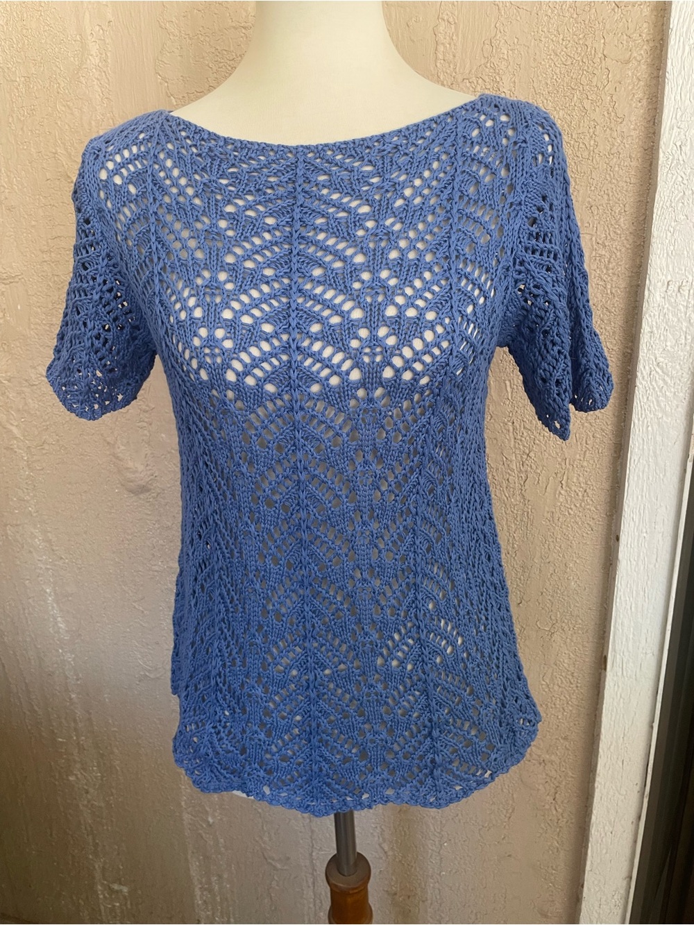 BiBi Blue Crochet Short-Sleeve Tunic Top